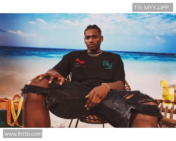 足球明星的运动穿搭风格解析与时尚潮流的完美结合 足球明星的运动穿搭风格解析与时尚潮流的完美结合